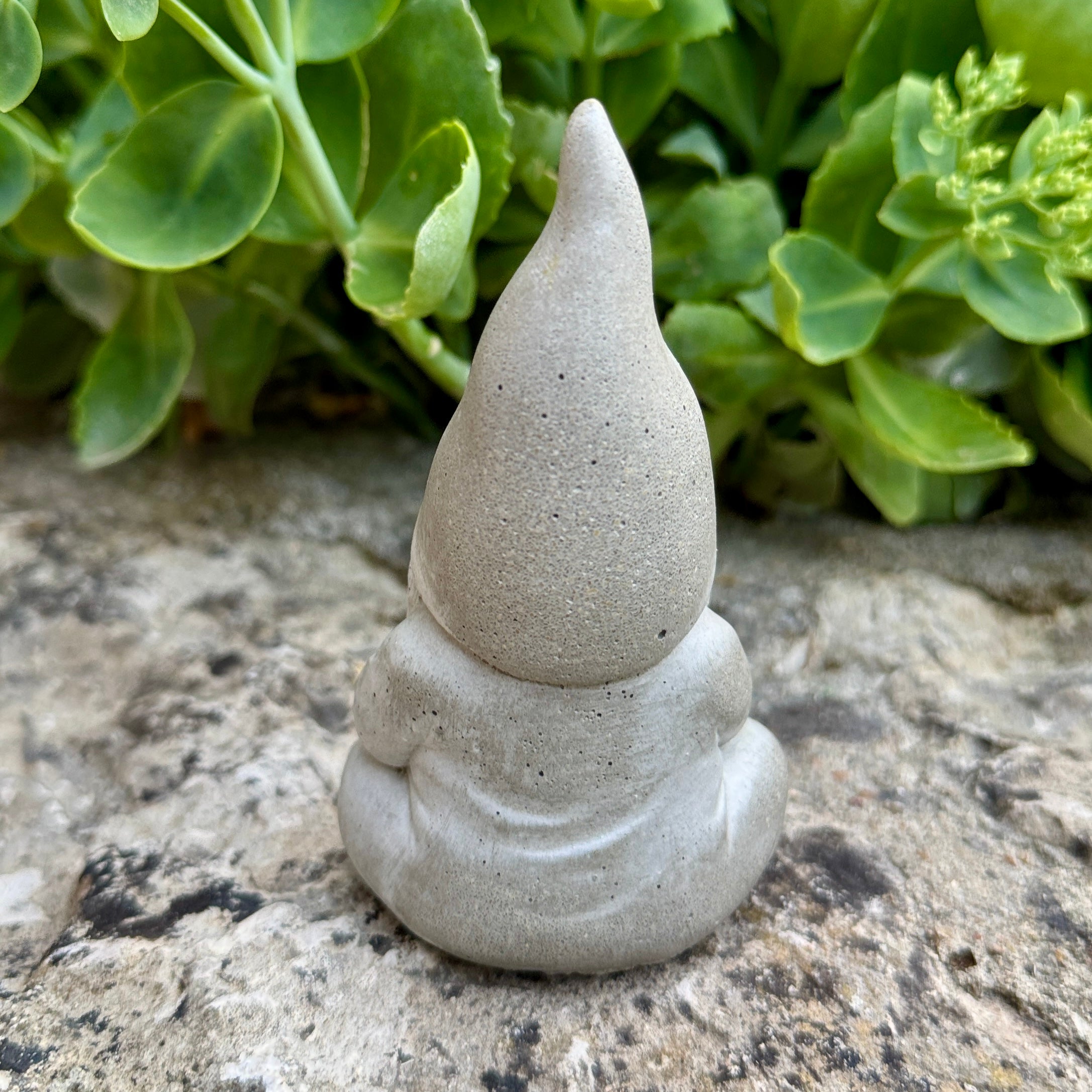 Le gnome Zen en béton